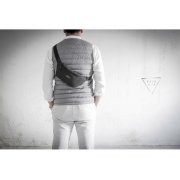 Универсальная водостойкая сумка на пояс «Bumble» из переработанного пластика