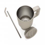 Термокружка Embrace из переработанной стали RCS, 900 мл арт. P437.3019 Термокружка Embrace из переработанной стали RCS, 900 мл арт. P437.3019