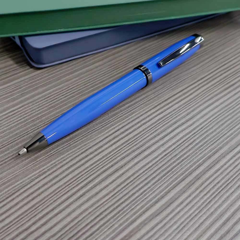 Ручка металлическая Betty, светло-синяя арт. 1069.26 Ручка металлическая Betty, светло-синяя арт. 1069.26