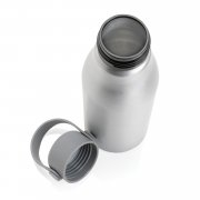 Бутылка для воды Pluto из переработанного алюминия RCS, 680 мл арт. P437.0402 Бутылка для воды Pluto из переработанного алюминия RCS, 680 мл арт. P437.0402