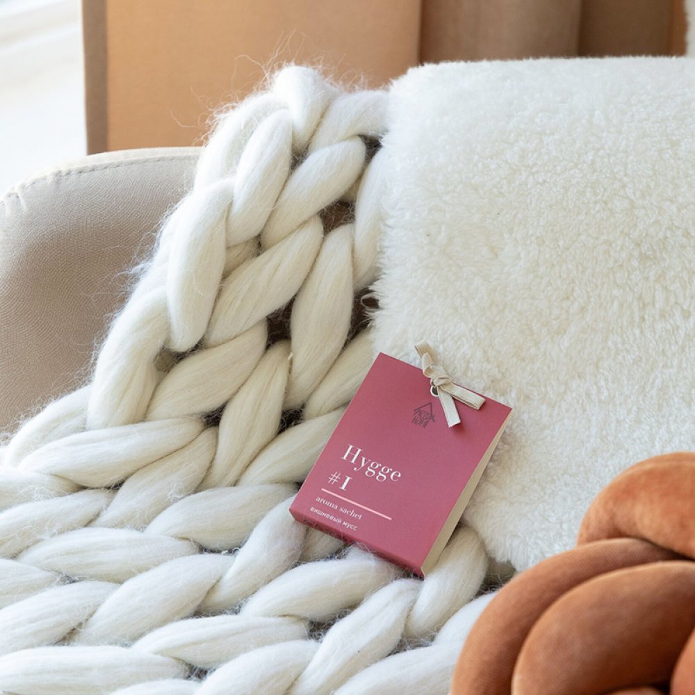 Аромасаше HYGGE #1 Вишневый мусс арт. AP100-161 Аромасаше HYGGE #1 Вишневый мусс арт. AP100-161
