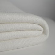Плед "Belt"; белый; 130 х 180 см; 100% акрил, с поясом Белый