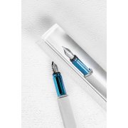 Перьевая ручка PININFARINA PF One SILVER /BLUE арт. NPKRE01718 Перьевая ручка PININFARINA PF One SILVER /BLUE арт. NPKRE01718