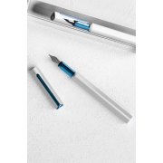 Перьевая ручка PININFARINA PF One SILVER /BLUE арт. NPKRE01718 Перьевая ручка PININFARINA PF One SILVER /BLUE арт. NPKRE01718