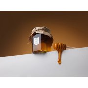 Мед с сосновыми шишками и кедровыми орехами