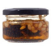 Мед с сосновыми шишками и кедровыми орехами