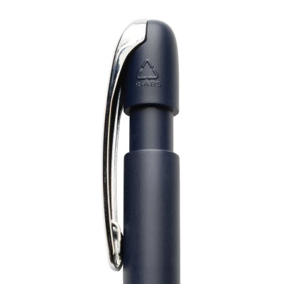 Ручка Glide из переработанного пластика GRS с металлическим клипом арт. P611.3925