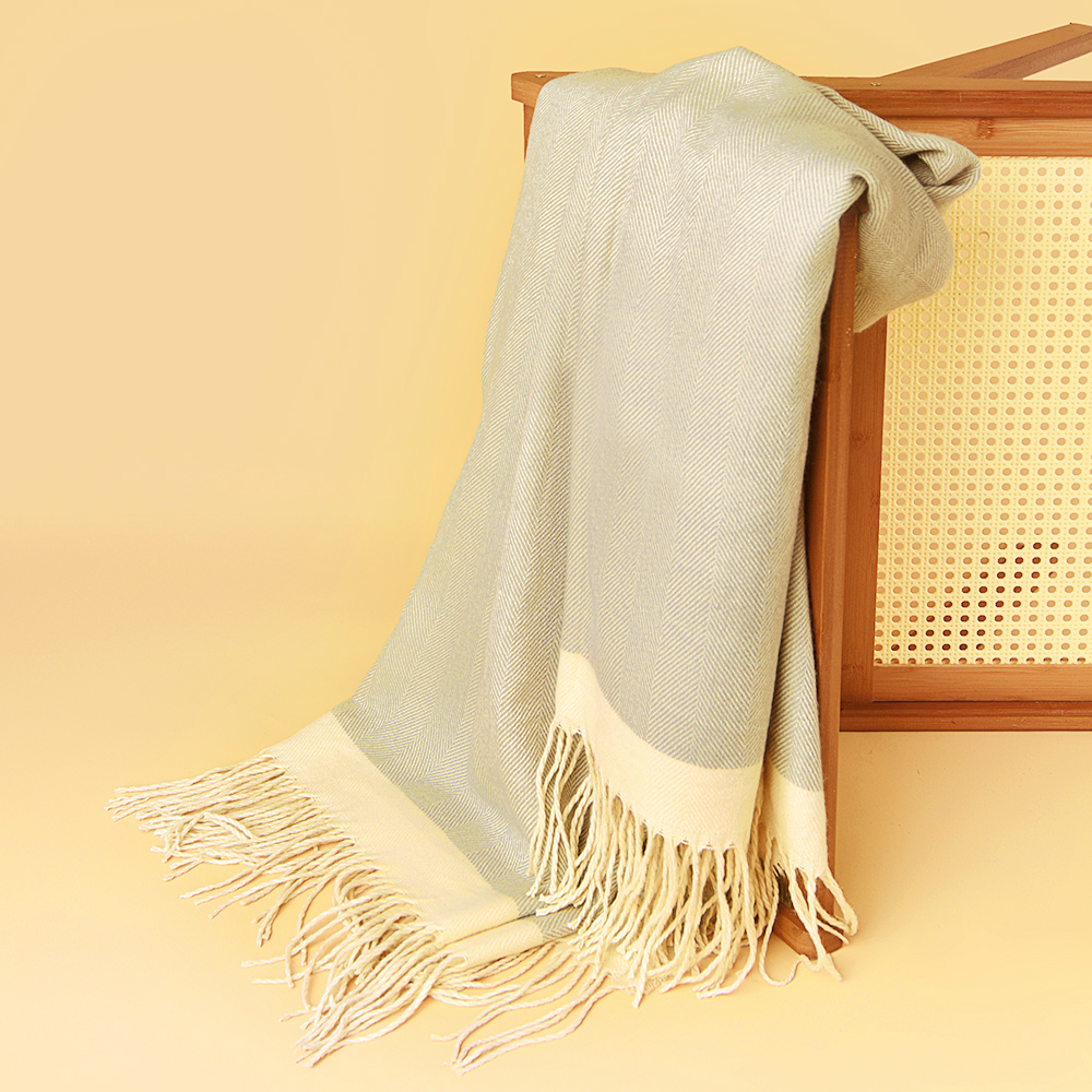 Плед акриловый WINTER, серый арт. 16009.10 Плед акриловый WINTER, серый арт. 16009.10