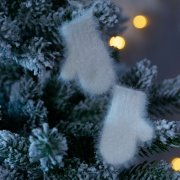 Подвеска на елку «Вьюшка», варежки, белая