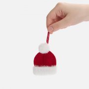 Подвеска на елку «Вьюшка», шапочка, красная