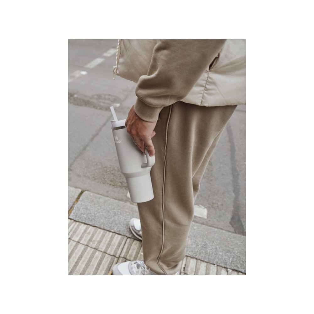 Стакан Stanley Quencher H2.0, 1,2 л арт. 10083480 Стакан Stanley Quencher H2.0, 1,2 л арт. 10083480