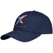 Коробка с образцами бейсболок из переработанных материалов