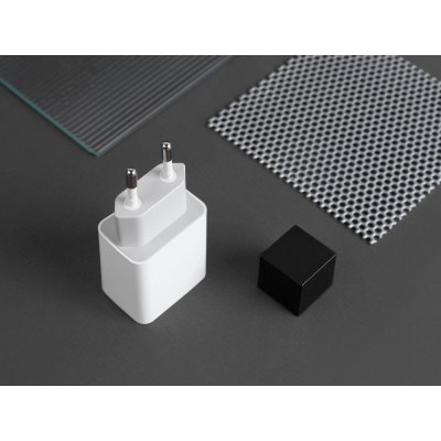 Сетевое зарядное устройство «NEO ZQ3 PD», 20 Вт арт. 595638p