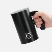 Электрический вспениватель молока Creamistry, черный арт. 19403.30 Электрический вспениватель молока Creamistry, черный арт. 19403.30