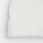 Шапка Laconi, молочно-белая