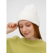 Шапка Laconi, молочно-белая