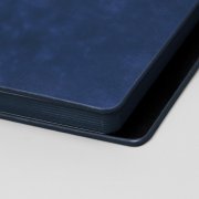 Ежедневник недатированный Solas, формат А5, с магнитом темно-синий, кремовый блок в линейку Темно-синий