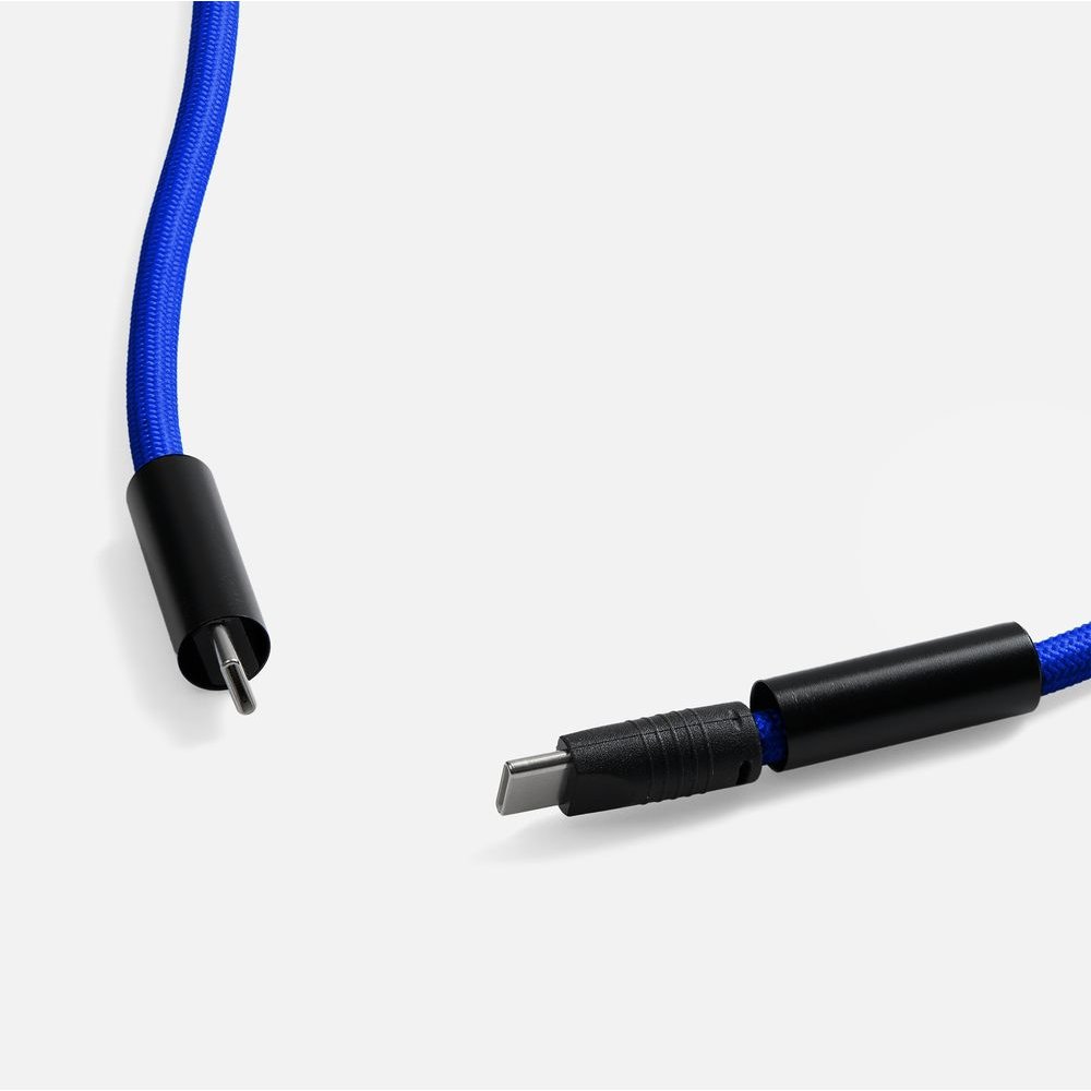 Кабель-ланьярд energyFlex Power Delivery 60 Вт, темно-синий арт. 20237.44 Кабель-ланьярд energyFlex Power Delivery 60 Вт, темно-синий арт. 20237.44