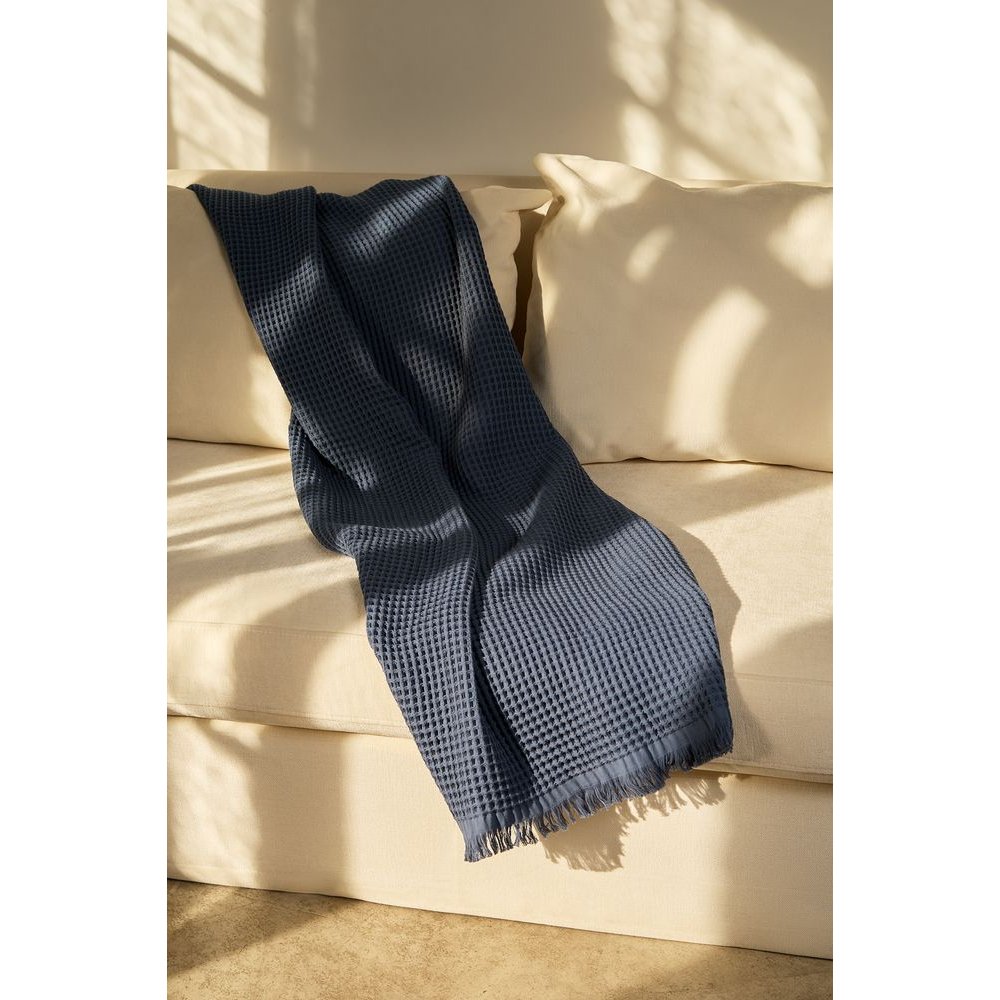 Плед вафельный Elenglect, темно-серый арт. 17378.13 Плед вафельный Elenglect, темно-серый арт. 17378.13