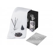 Подарочный набор «Re:Home» с пледом, свечой и диффузором