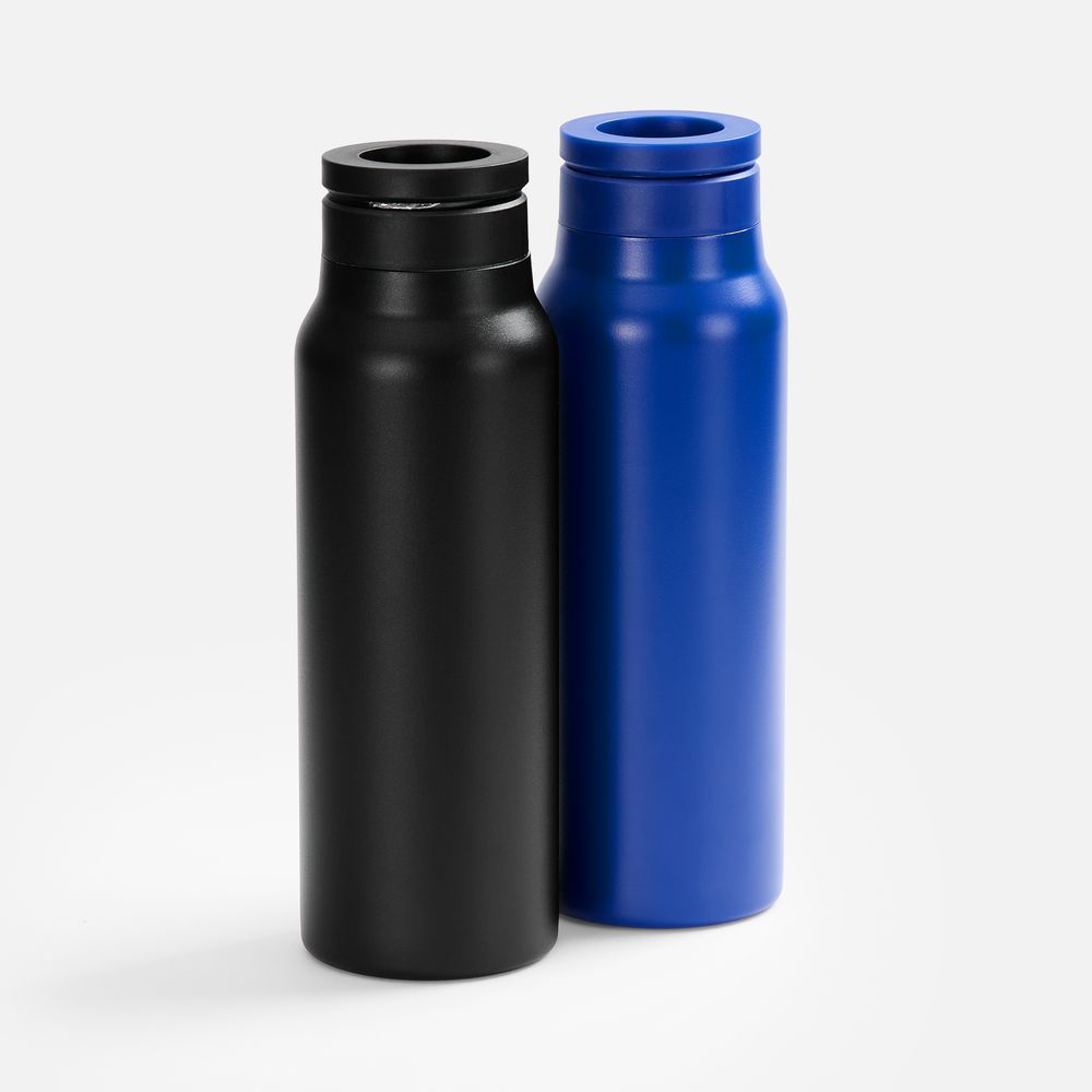 Термобутылка Magnus с магнитным держателем для телефона, синяя арт. 18590.40 Термобутылка Magnus с магнитным держателем для телефона, синяя арт. 18590.40