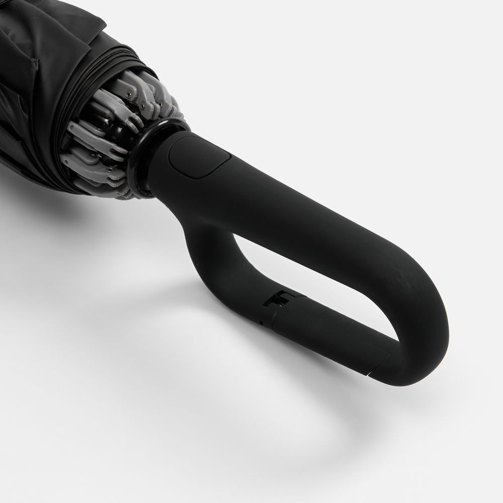 Зонт обратного сложения с ручкой-карабином Foldberry, черный арт. 22324.30 Зонт обратного сложения с ручкой-карабином Foldberry, черный арт. 22324.30