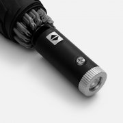 Зонт обратного сложения Norsken с фонариком, черный арт. 20178.30