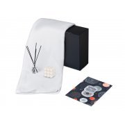 Подарочный набор «Re:y. Cocoon с пледом, свечой и диффузором