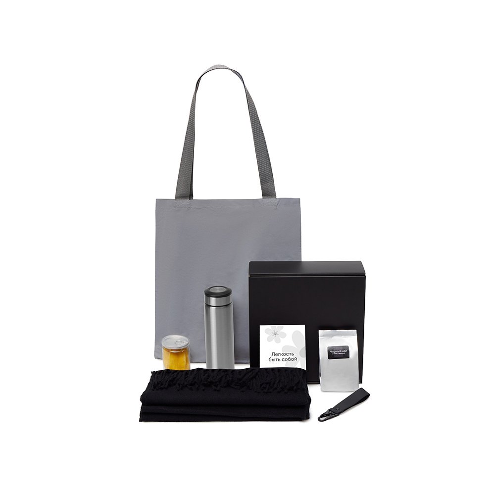 Подарочный набор «Re:f. Walk» с палантином, шопером и термосом арт. 210120.07 Подарочный набор «Re:f. Walk» с палантином, шопером и термосом арт. 210120.07