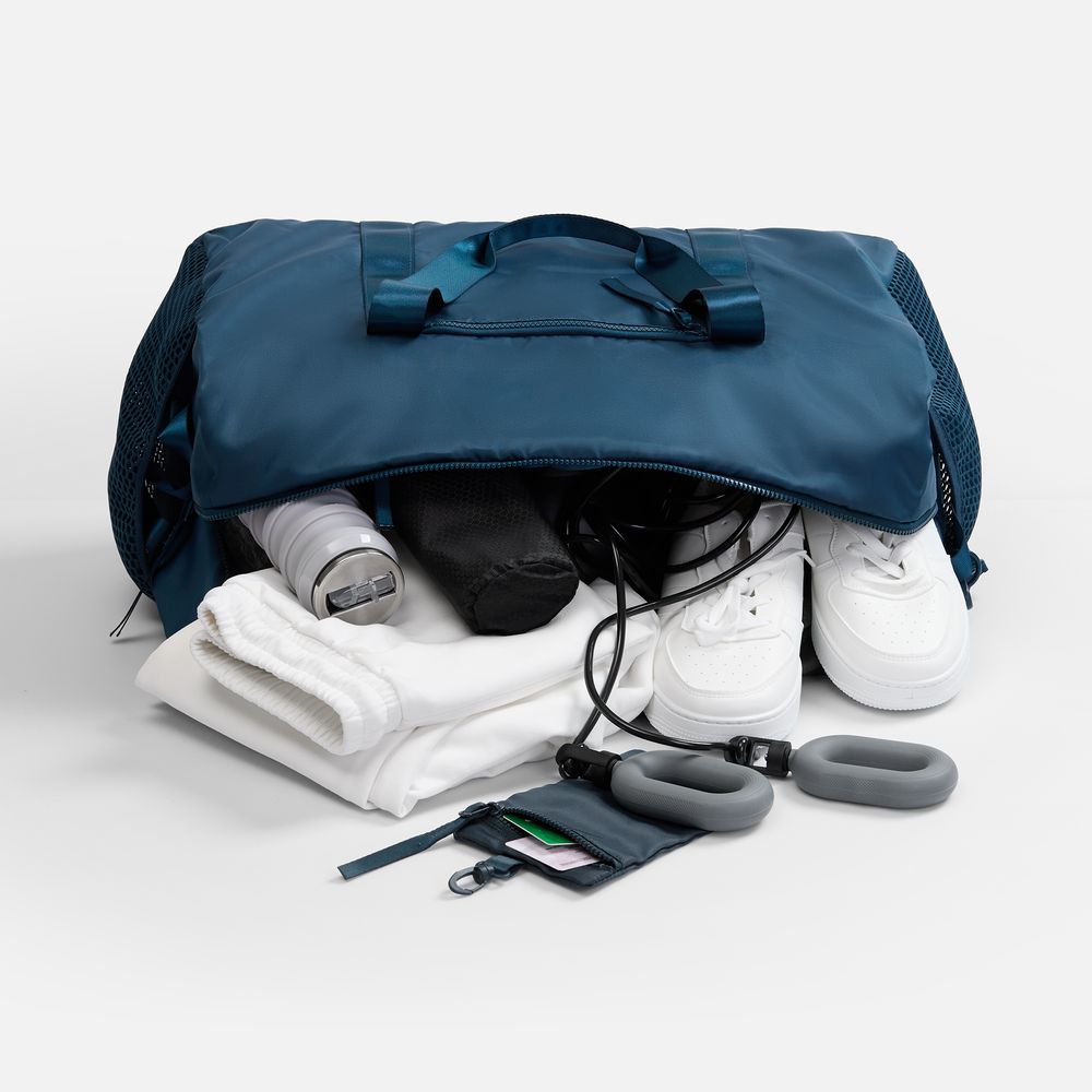 Спортивная сумка Verkko, темно-синяя арт. 18698.43 Спортивная сумка Verkko, темно-синяя арт. 18698.43