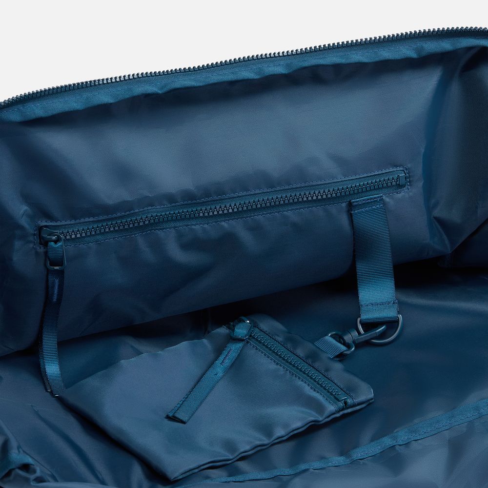 Спортивная сумка Verkko, темно-синяя арт. 18698.43 Спортивная сумка Verkko, темно-синяя арт. 18698.43