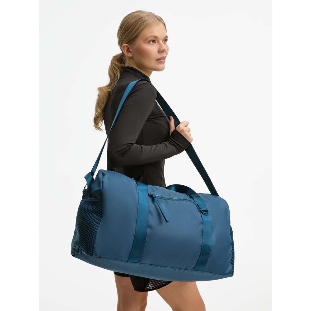 Спортивная сумка Verkko, темно-синяя арт. 18698.43 Спортивная сумка Verkko, темно-синяя арт. 18698.43