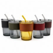 Стакан стеклянный с трубочкой и капхолдером Karamel, бордовый. арт. 56003.41