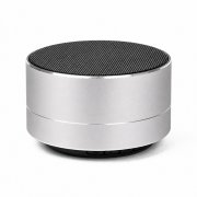 Беспроводная Bluetooth колонка MuzOn, серебристая