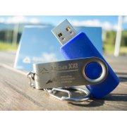 Флешка Twist, синяя, 8 Гб арт. 4437.48 Флешка Twist, синяя, 8 Гб арт. 4437.48