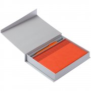 Коробка Duo под ежедневник и ручку, серебристая арт. 1639.10 Коробка Duo под ежедневник и ручку, серебристая арт. 1639.10