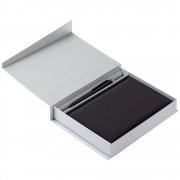 Коробка Duo под ежедневник и ручку, серебристая арт. 1639.10 Коробка Duo под ежедневник и ручку, серебристая арт. 1639.10