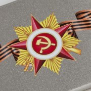 Коробка прямоугольная, малая, серебристая арт. 5588 Коробка прямоугольная, малая, серебристая арт. 5588