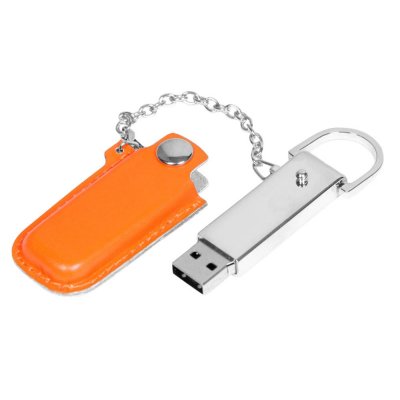 USB 2.0- флешка на 8 Гб в массивном корпусе с кожаным чехлом