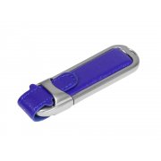 USB 3.0- флешка на 128 Гб с массивным классическим корпусом
