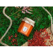 Крем-мёд с ягодами годжи