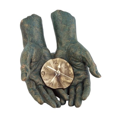 Скульптура "Время в твоих руках" зеленый с золотом
