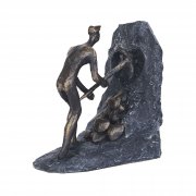 Статуэтка из полистоуна "У цели" черный