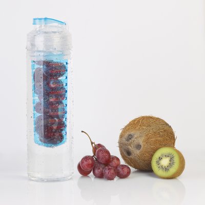 Бутылка для воды "Fruits" с емкостью для фруктов, 0,7 л. синий/прозрачный