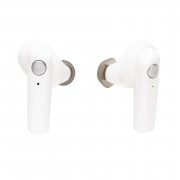 Наушники TWS в чехле для зарядки со встроенным стерилизатором UV-C