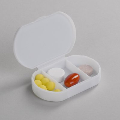 Таблетница "Pill house" с антибактериальной защитой белый