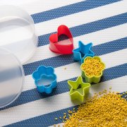 Формочки для печенья KENZZO (5 шт) в коробке,  пластик разные цвета арт. 344668