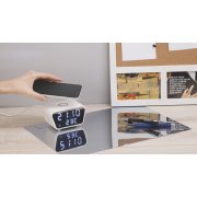 Настольные часы "Smart Clock" с беспроводным (10W) зарядным устройством, будильником и термометром белый