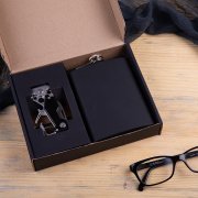 Набор подарочный WORKREST: фляжка, мультиинструмент, коробка, черный черный арт. 39425/35 Набор подарочный WORKREST: фляжка, мультиинструмент, коробка, черный черный арт. 39425/35