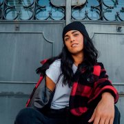 Шапка HOLLY из пряжи Polylana®
Гладкая вязка в 2 слоя без отворота
Универсальная, повседневная для города и активной жизни
Шапка HOLLY из пряжи Polylana® Темно-синий